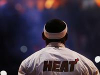 开云体育登录-西决生死战之夜，杜兰特用实力证明自己