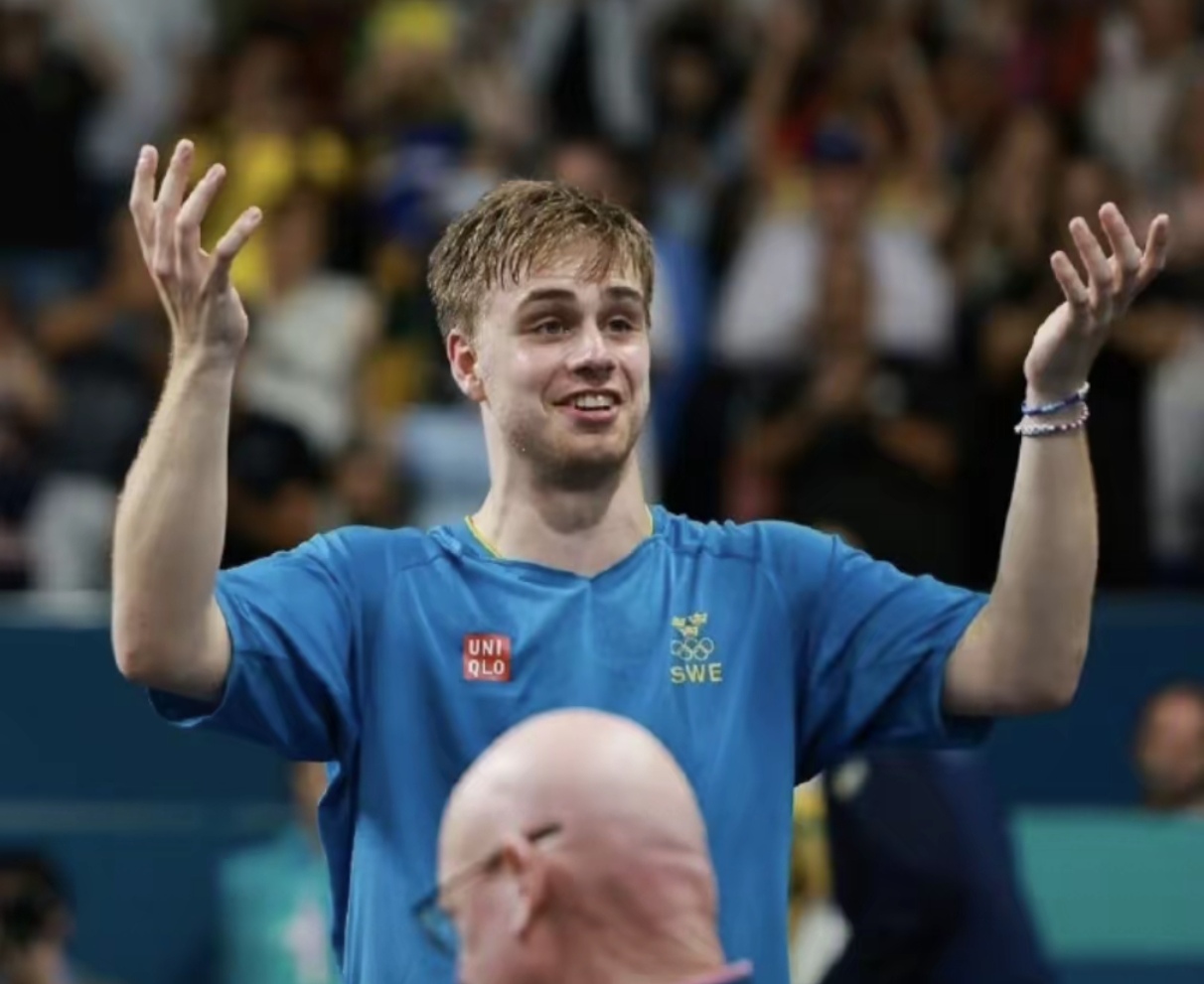 瑞典队在比赛中取得出色成绩，获得冠军