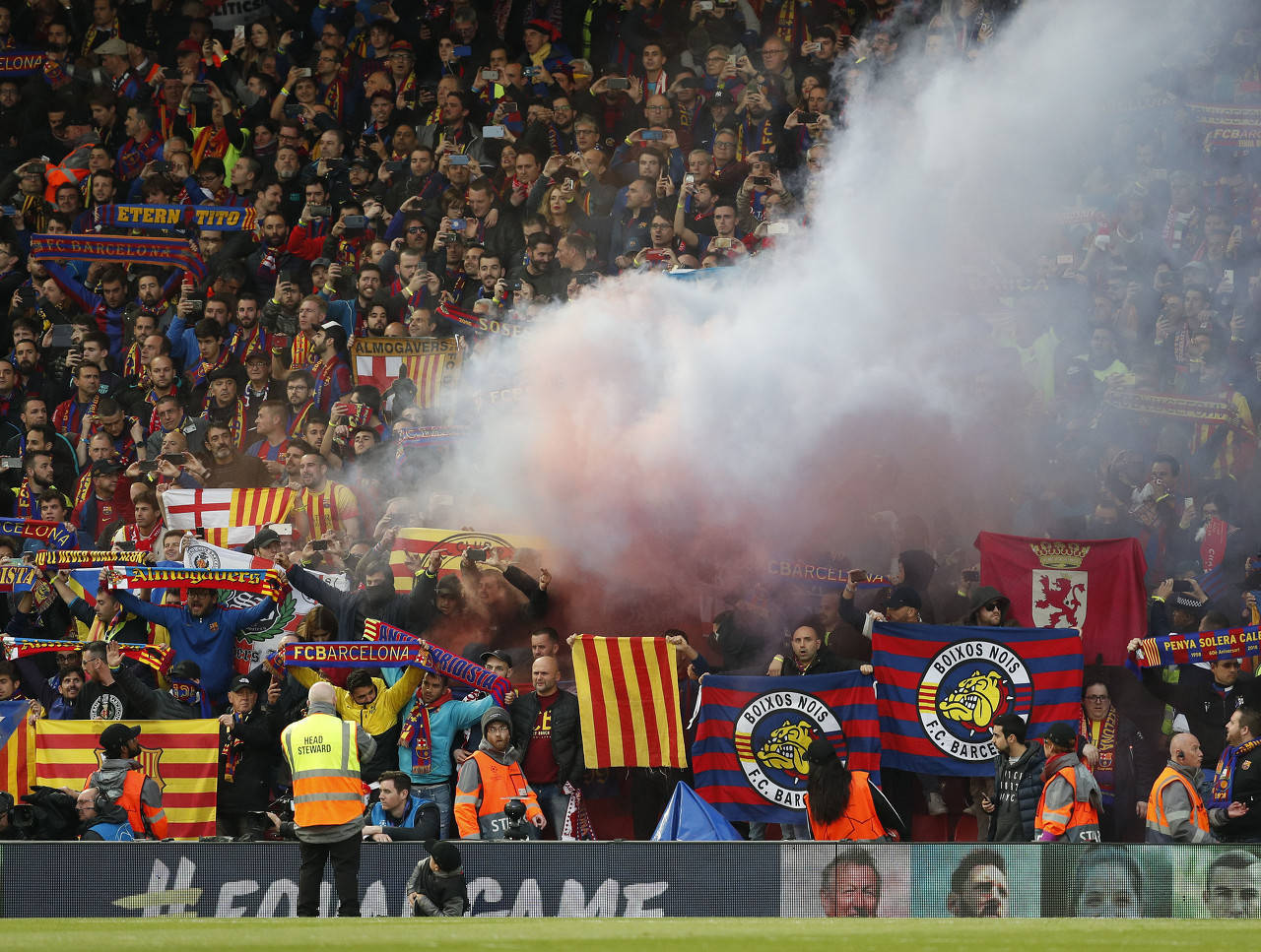 关于巴萨连续两个赛季惨淘，球队面临重大变革的信息