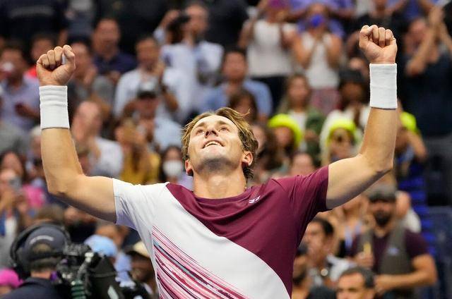 挪威豪取-胜利，锁定半决赛席位的简单介绍