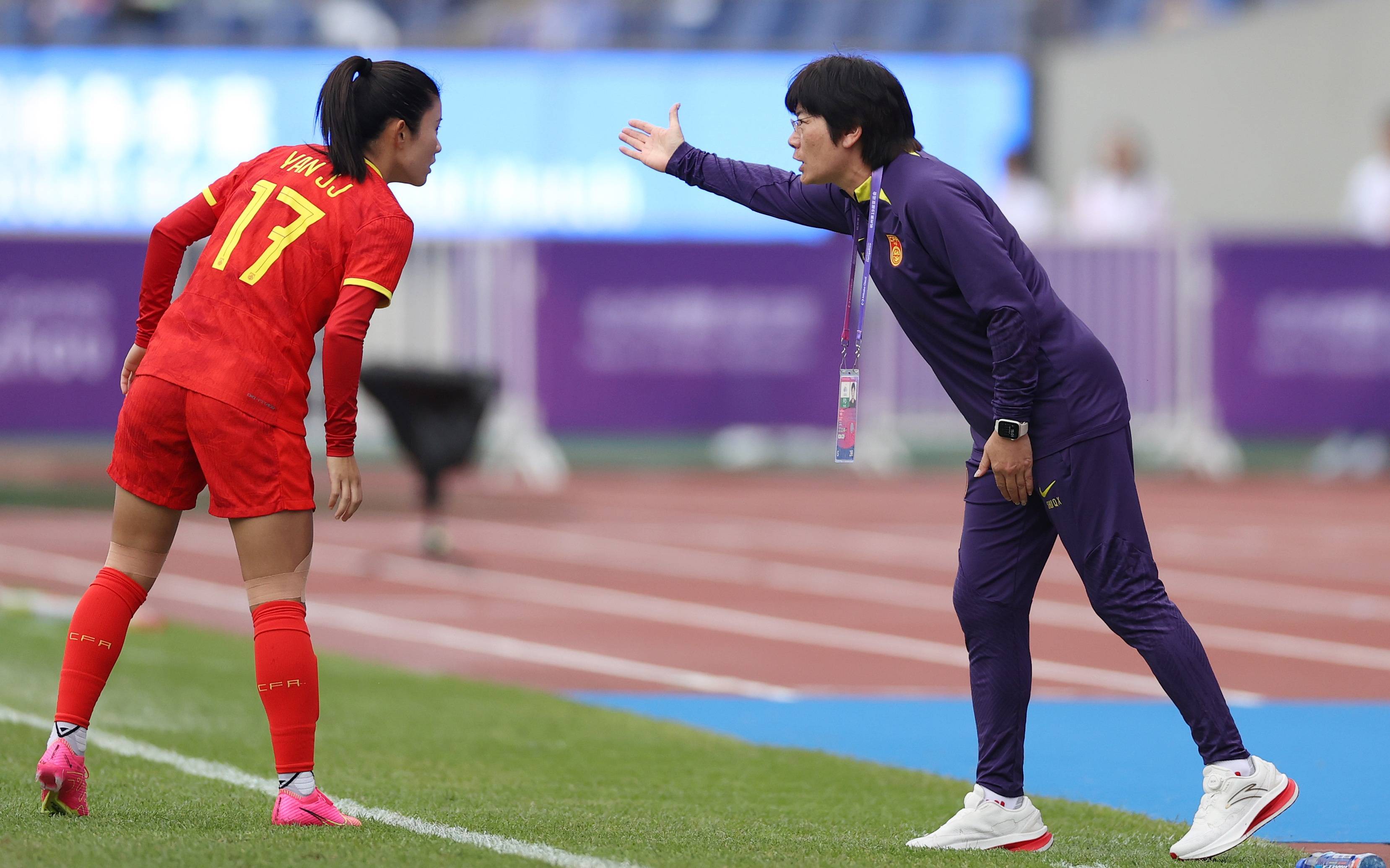 亚洲女足比赛中中国队表现优异