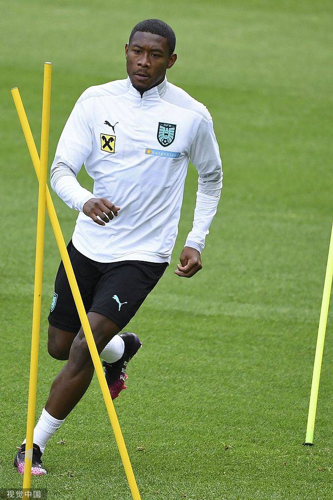 奥地利队备战期间强化团队凝聚