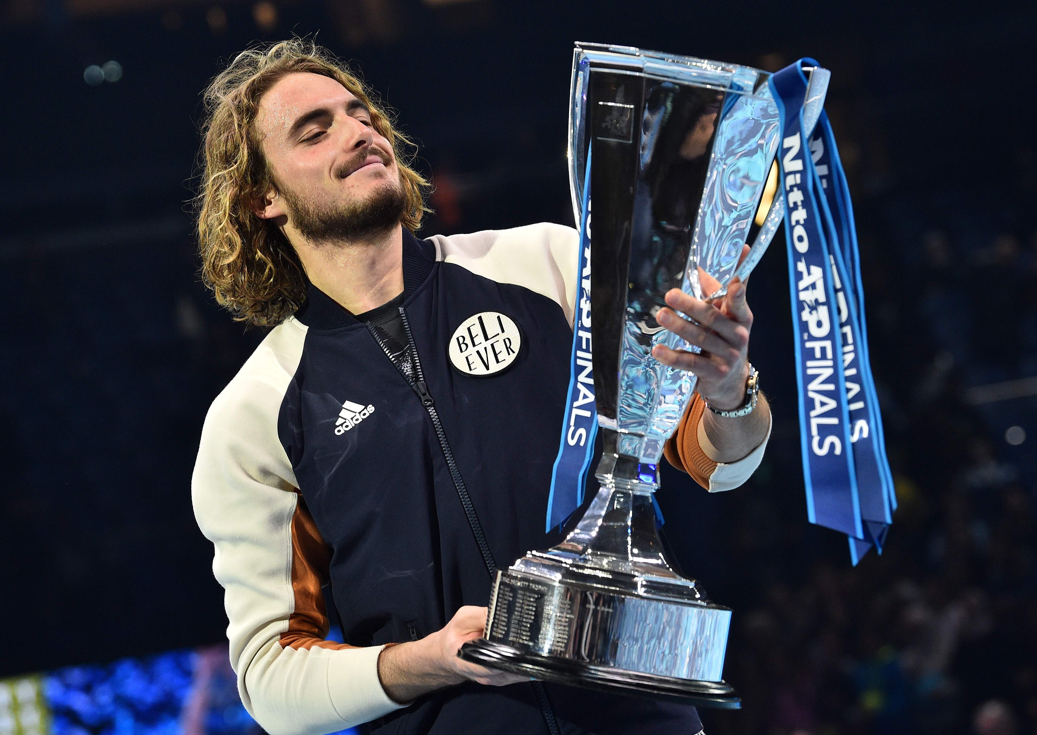 关于德国网球队横扫世界网球队，西西帕斯统治全场的信息