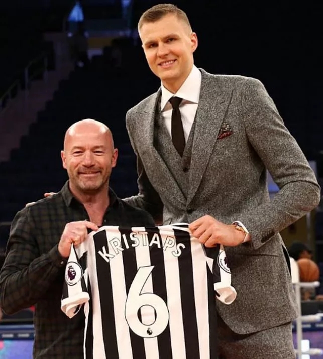 奥地利队险胜英格兰队，波尔惊艳四座的简单介绍