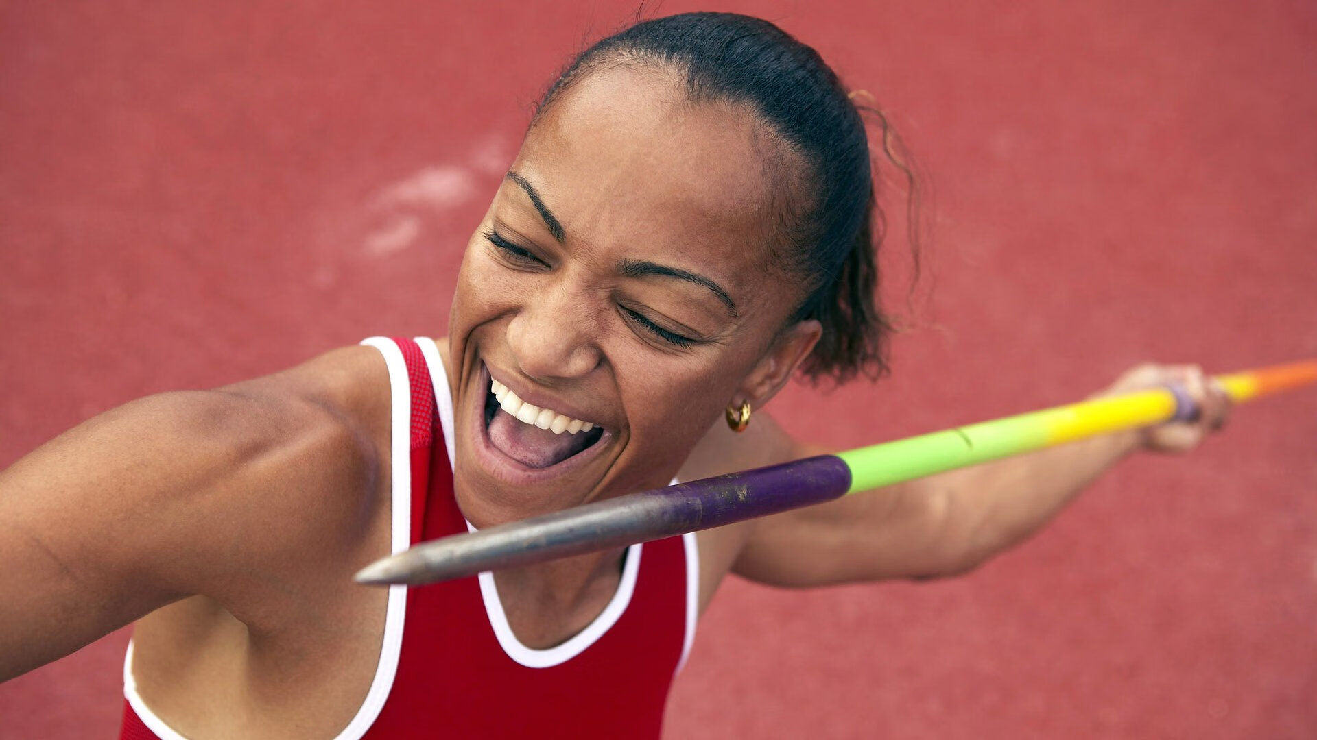 爵士踏平广东队，霍勒迪成为关键先生