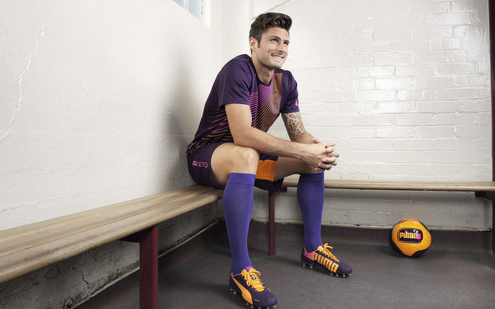 从迷失到救赎，三笘薰的雷恩之战，一场跨越足球与人生的远征