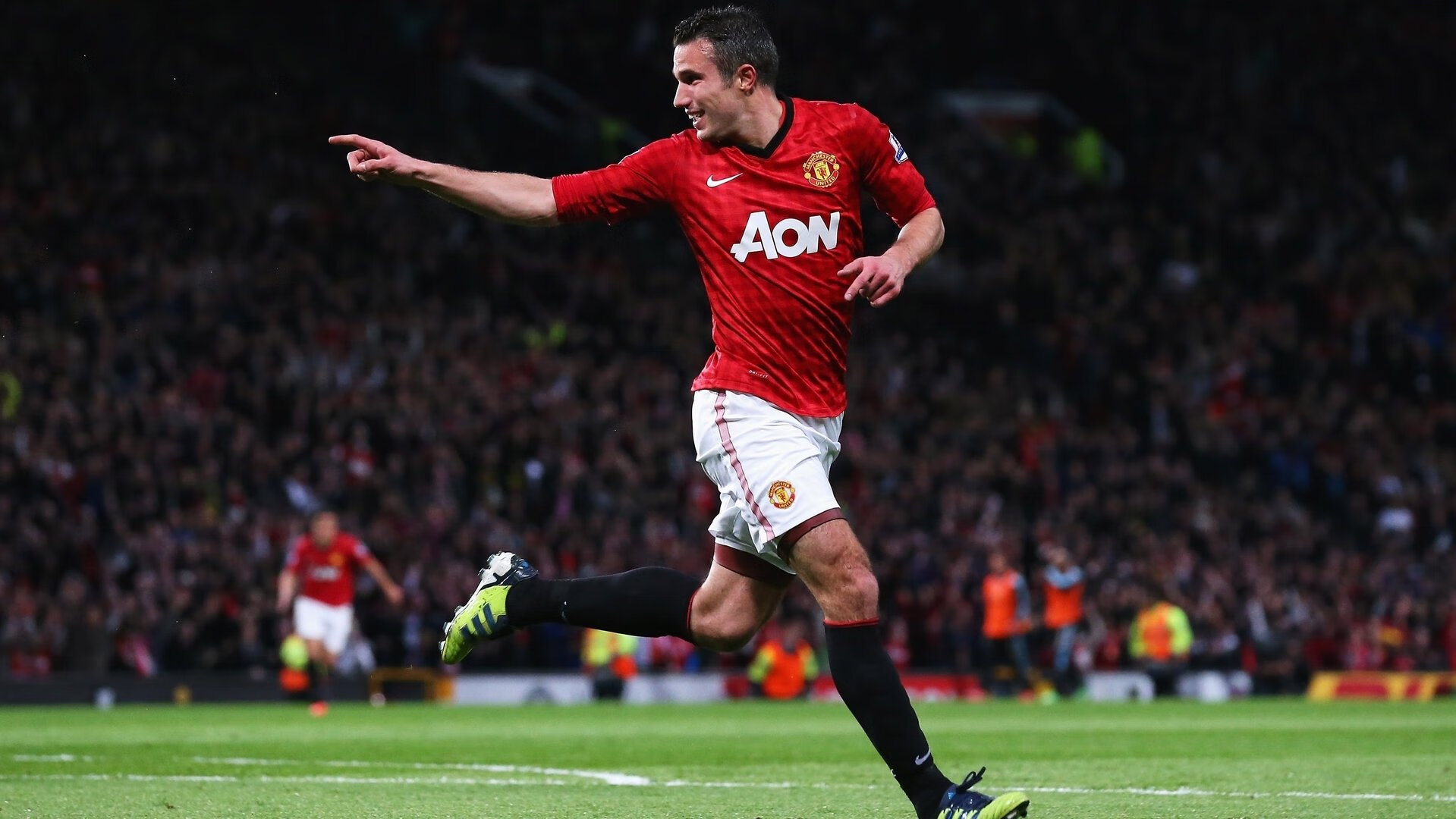 维尼修斯西决封神夜，比利时足球的波兰斩落启示录