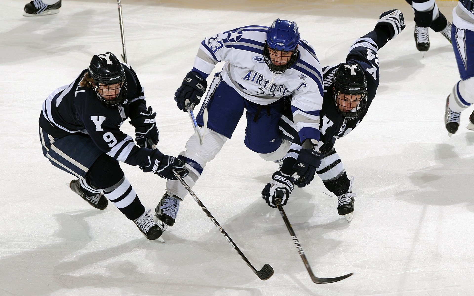 黄鸭组合创纪录之夜，法国队惊天逆转马来西亚，诠释羽球赛场的不朽精神